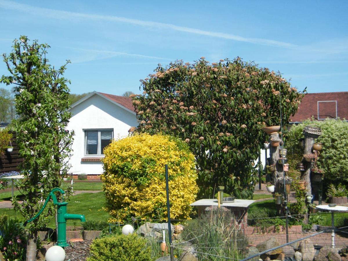 Ferienbungalow Meerjungfrau Im Seebad Ueckermuende Vila Exterior foto